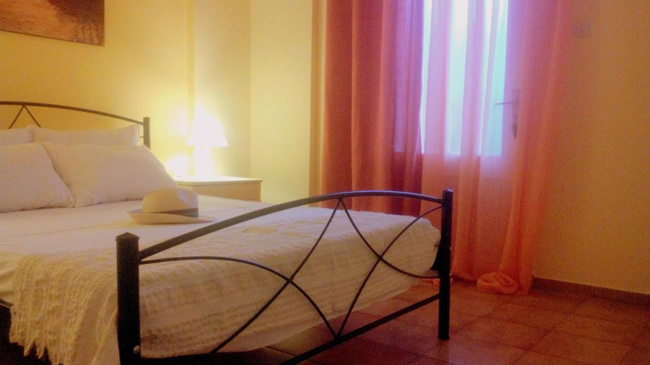 Estia & Apartment